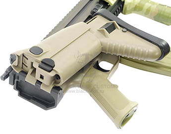 VFC FN SCAR - приклад в сложенном состоянии